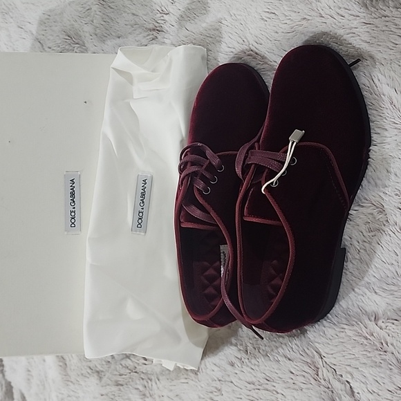 Velvet lace ups Burgundy color Dolce & Gabbana shoes boys size 33 NWB - Picture 2 of 6